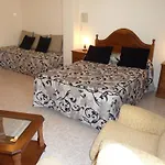 Avenida Baiona Hotel