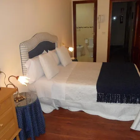 Avenida Baiona Hotel