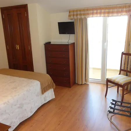 Avenida Baiona Hotel *