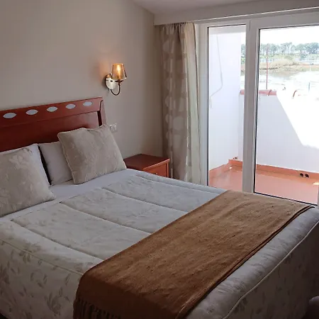 Avenida Baiona Hotel *