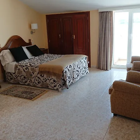 Hotel Avenida Baiona *