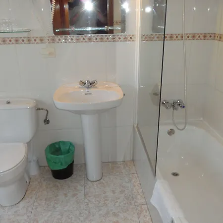 Avenida Baiona Hotel *