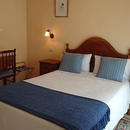Hotel Avenida Baiona Sabaris