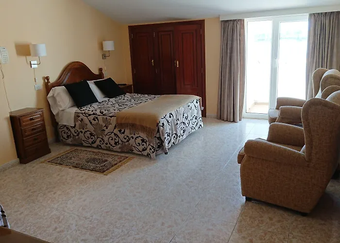 Hotel Avenida Baiona *