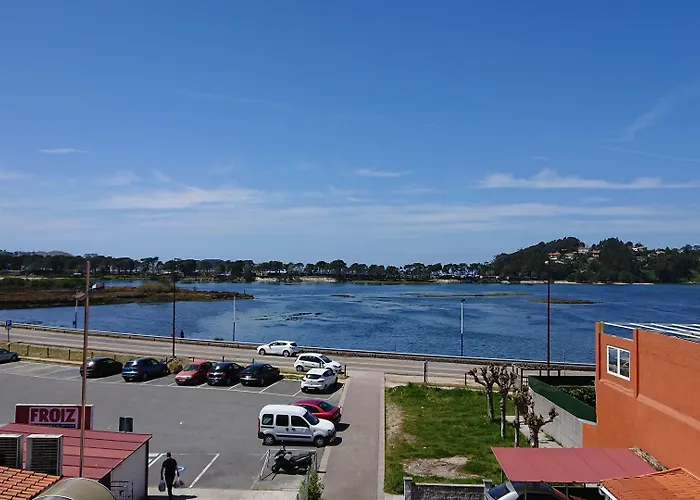 Hotel Avenida Baiona Sabaris