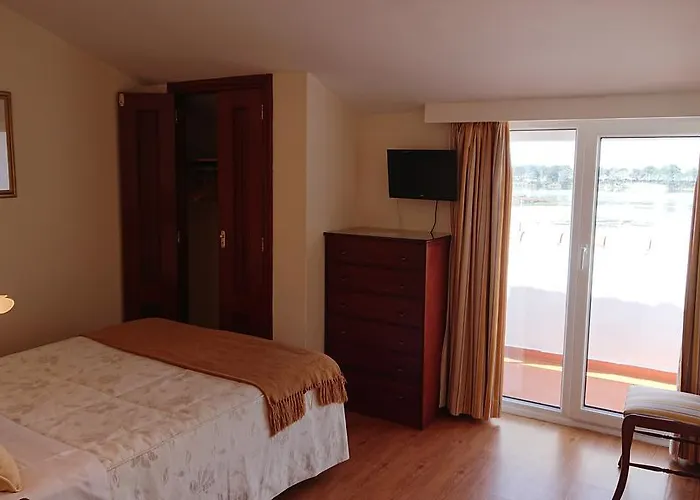 Avenida Baiona Hotel *